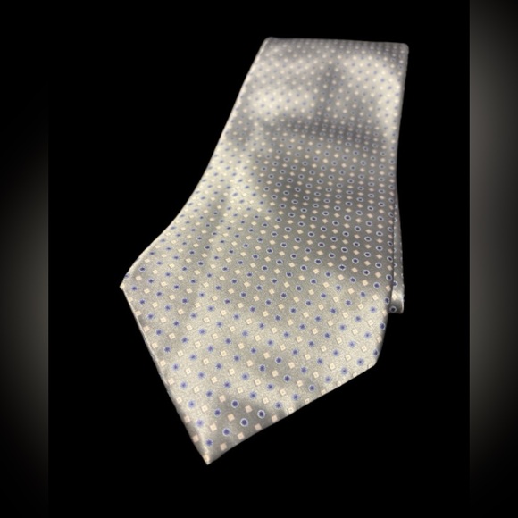 Free with Purchase - Vintage Stefano Ricci Silver Silk Tie - Picture 8 of 8